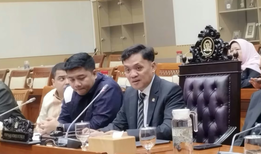 While Sobbing, Amsal Sitepu Claims He is Just a Creative Worker Seeking Justice