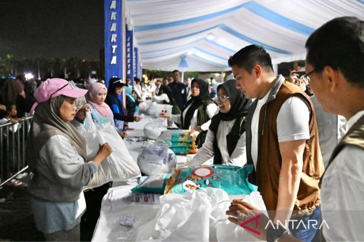 Analyst urges government to consistently hold programmes like People's Bazaar