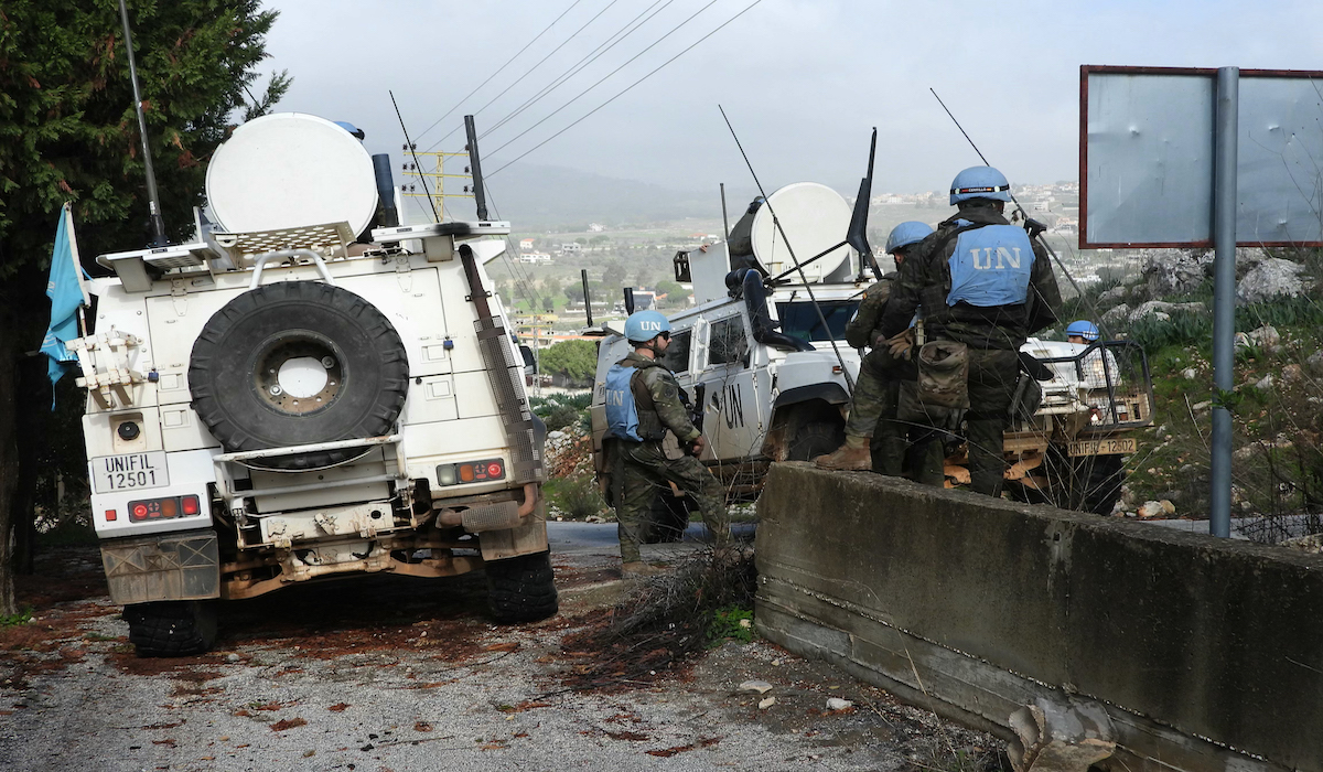 Indonesian Soldier Falls in UNIFIL Mission, Parliament Demands Investigation into Attack's Origin