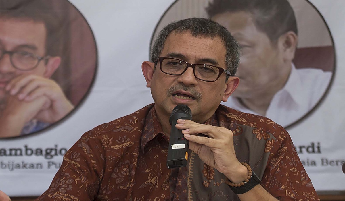 Analyst Claims One Day of Weekly WFH Could Be a Pretext for Fuel Price Hike