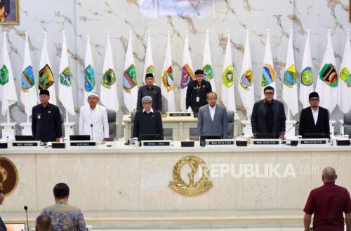 West Java DPRD Plenary Session Discusses Governor's 2025 Accountability Report and Absorbs Constituency Aspirations from Recess