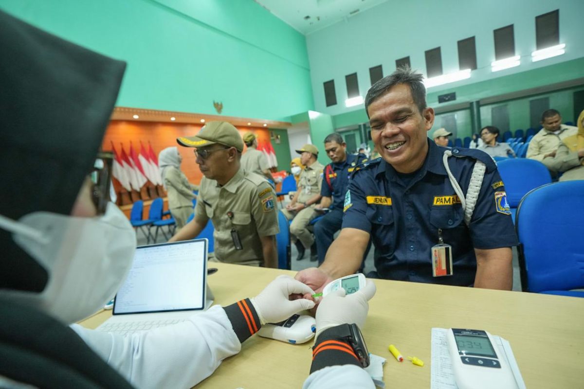 North Jakarta City Government Provides Free Health Checks for Employees