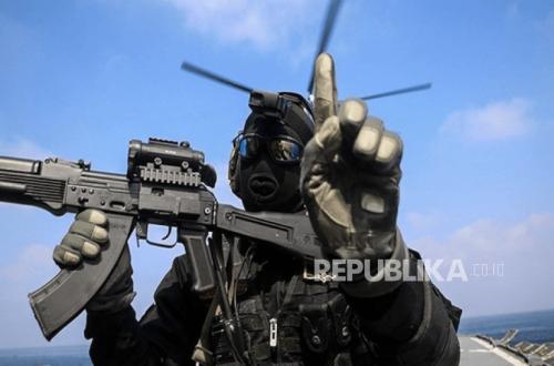 When the War Begins to Spiral Out of Control, the US is Forced to Choose a Dangerous Path