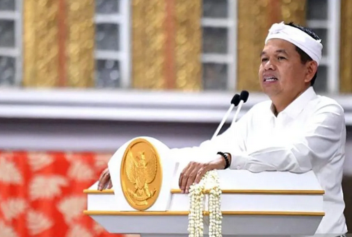 West Java Governor Bans Problematic Contractors from Tenders