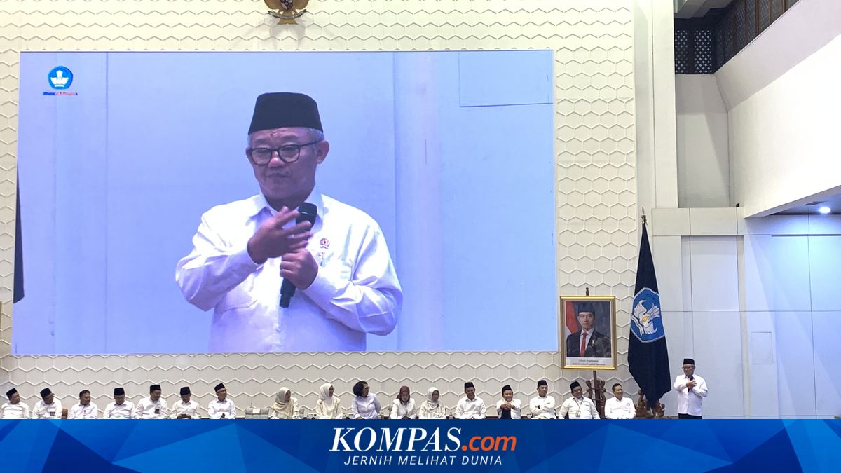 Government Orders Education Departments to Limit Children's Device Usage