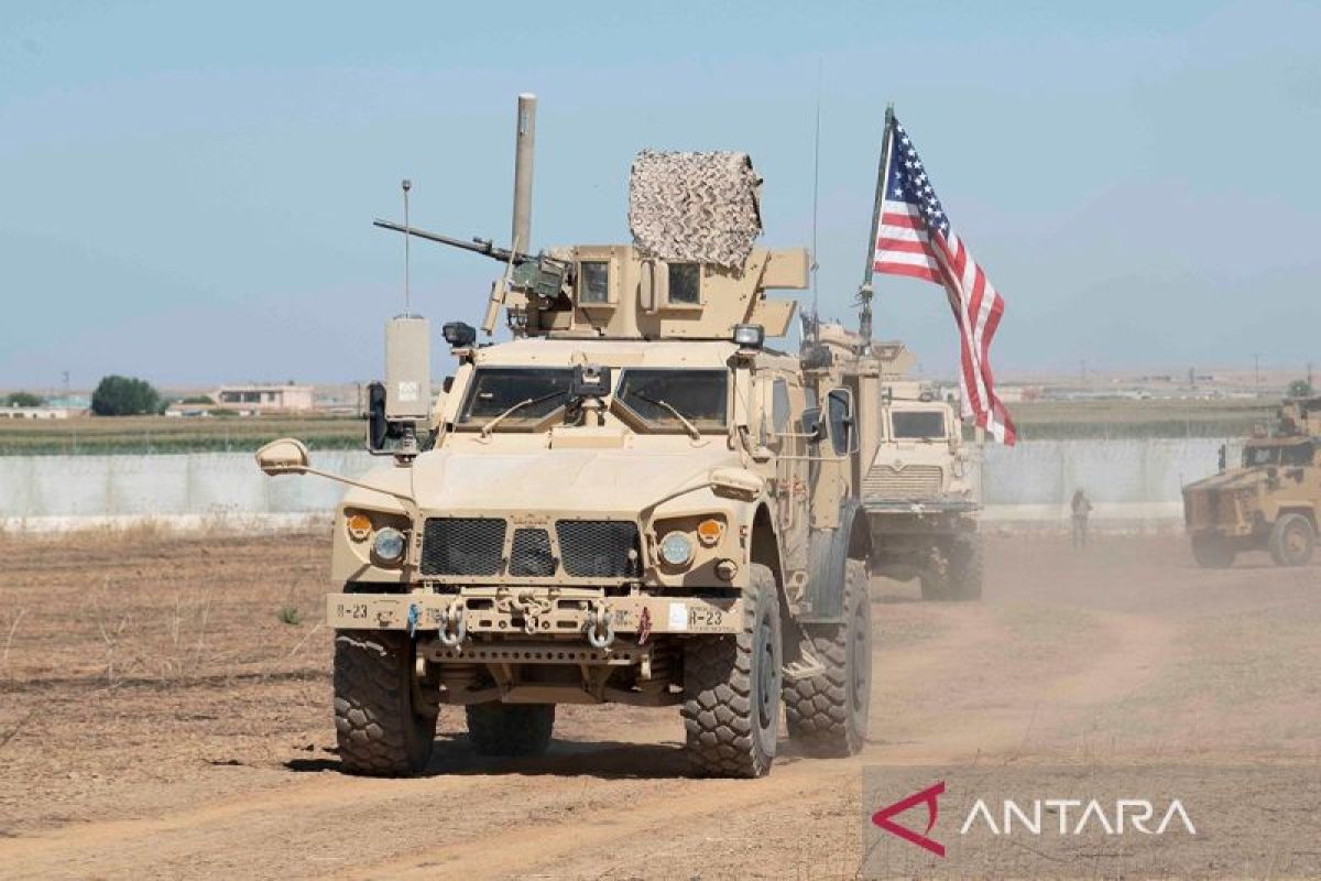 Hoax! United States Deploys 10,000 Robot Soldiers to Invade Iran