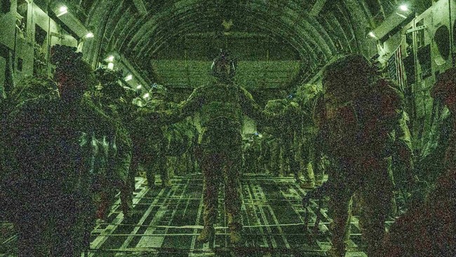 Thousands of US Elite Troops Arrive, Ground Invasion of Iran Now "Within a Whisker"