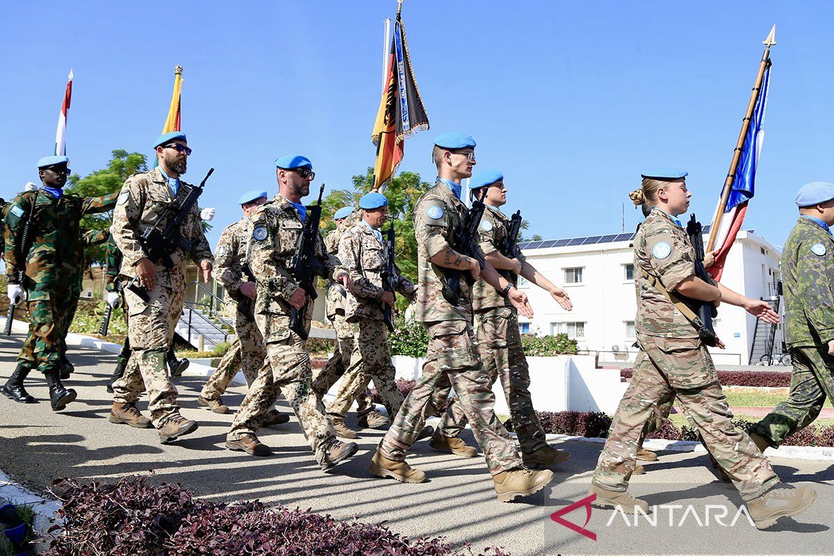 TNI Falls in Lebanon, Diplomacy in Japan Colours Monday's Political News