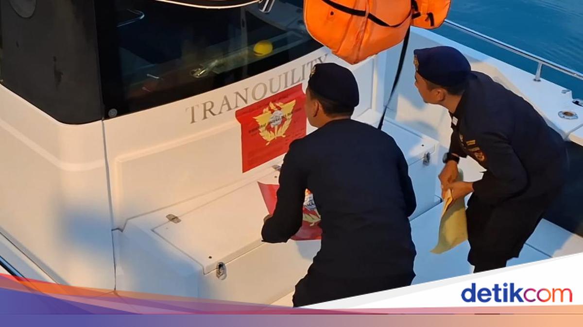 Several Foreign-Flag Tourist Vessels Sealed in North Jakarta by Customs