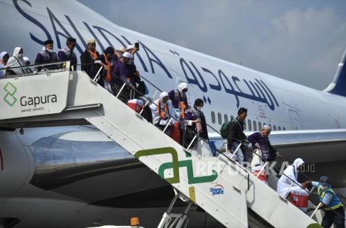 Prospective Hajj Pilgrims from South Sumatra to Begin Entering Dormitories on 21 April 2026