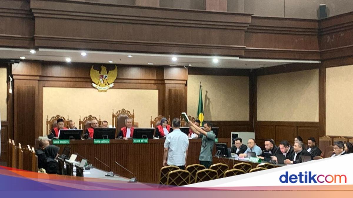 Witness Claims Never Pressured Defendant in Fuel Rental Case Linked to Riza Chalid's Son