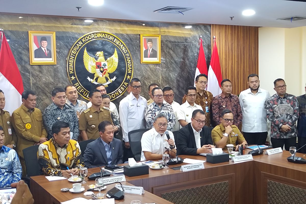 Coordinating Minister for Food Pushes for Strengthening Waste Management Regulations