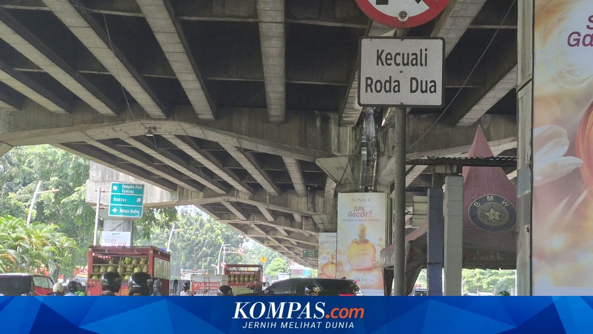 Frequent Wrong-Way Driving: North Jakarta Motorists Request Closer U-Turns