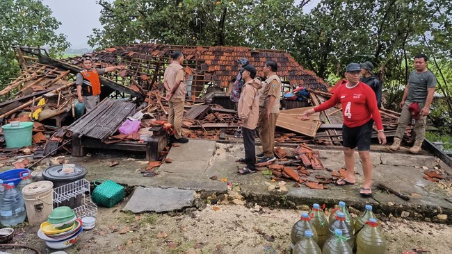 BNPB Urges Residents in These Indonesian Regions to Prepare for Self-Evacuation: Why?