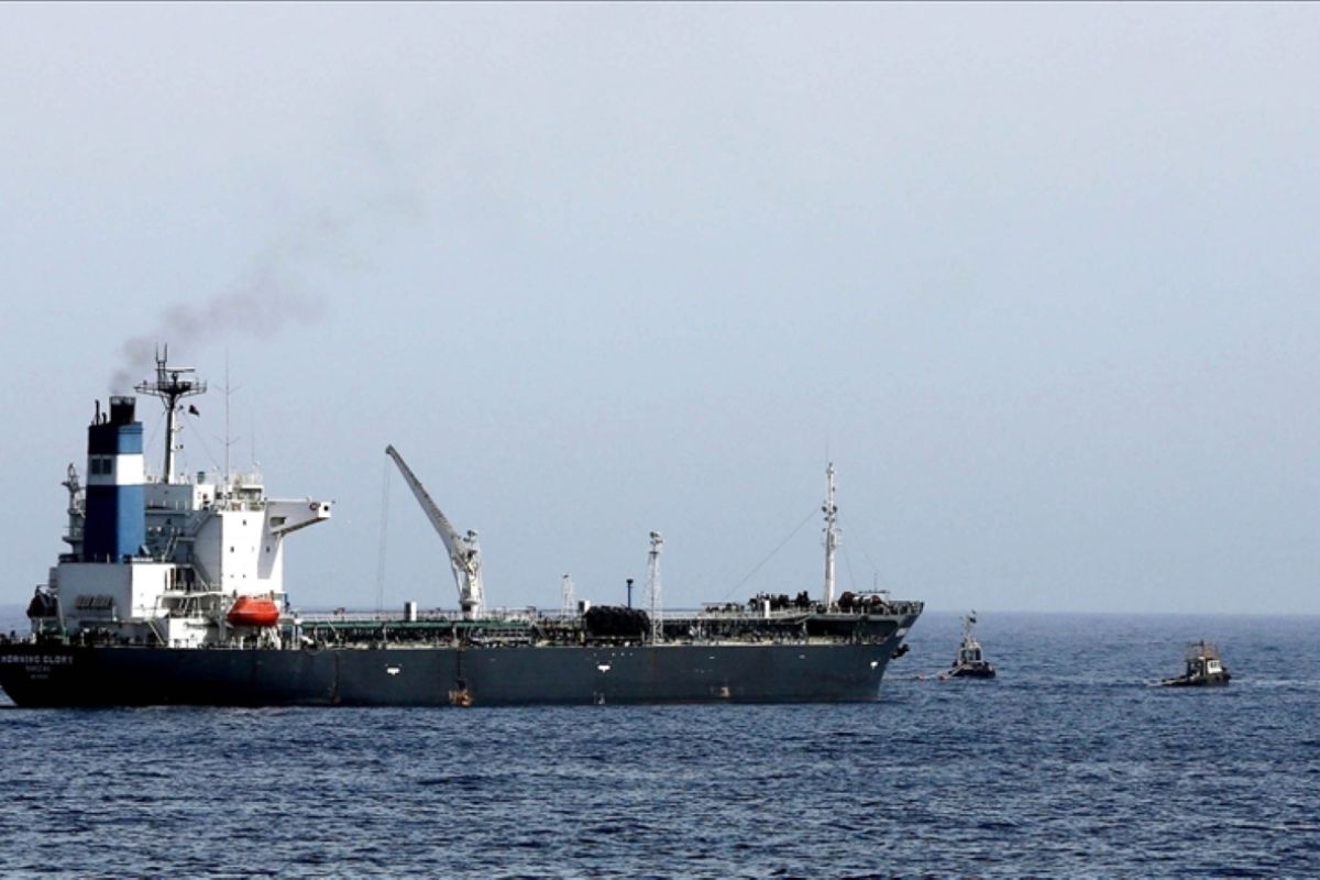 Kuwaiti Oil Tanker Targeted in Iranian Drone Attack at Dubai Port