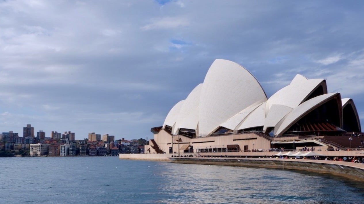 To Curb Global Oil Price Surge, Australia Cuts Fuel Tax by 50 Percent