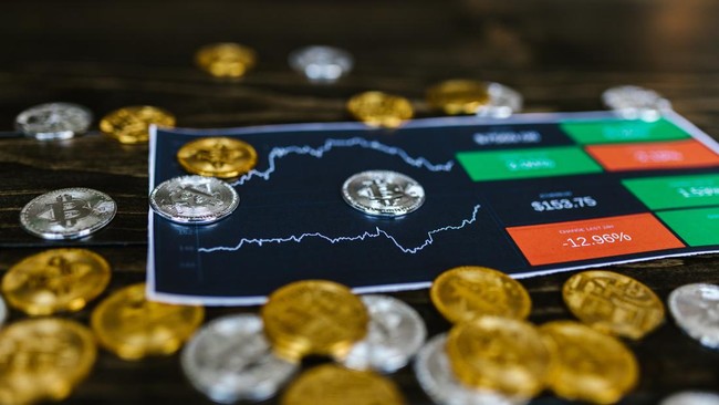 Comprehensive Guide from Broker Elev8 on Relative Currency Valuation