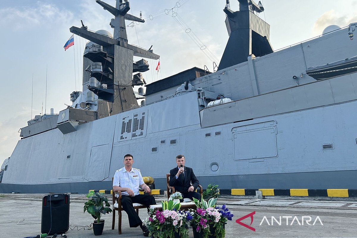 Russia Ready to Strengthen Naval Cooperation Through Arrival of Warships
