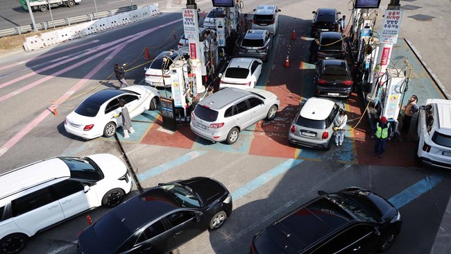 Global Fuel Crisis Looms, Several Countries Tinker with Tax Rules