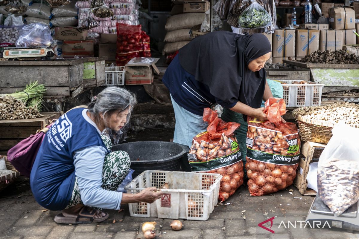 With Eid, CORE Projects March Inflation at 3.5-3.6 Percent (yoy)