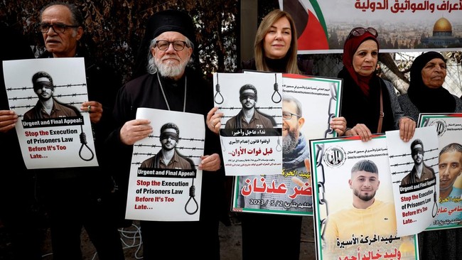 Moment-by-Moment: Israel Approves Death Penalty Law Targeting Palestinians