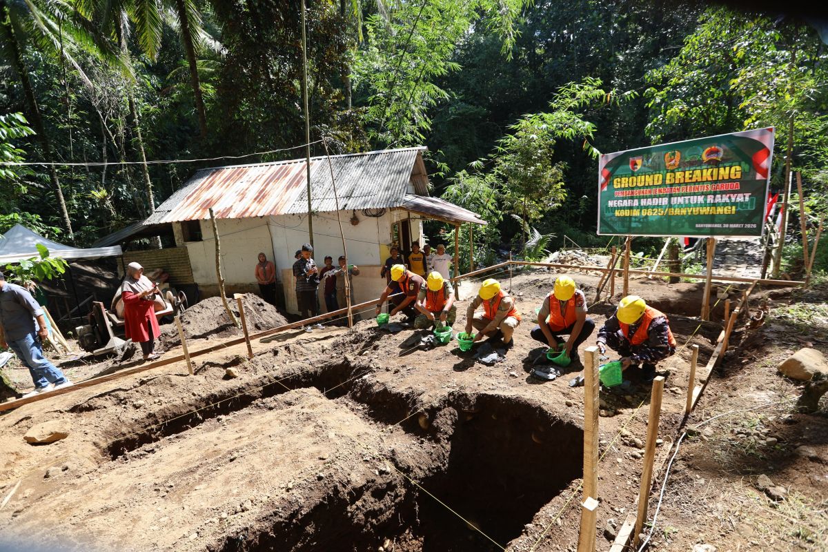 Kodim Banyuwangi targets construction of 12 Garuda Perintis suspension bridges