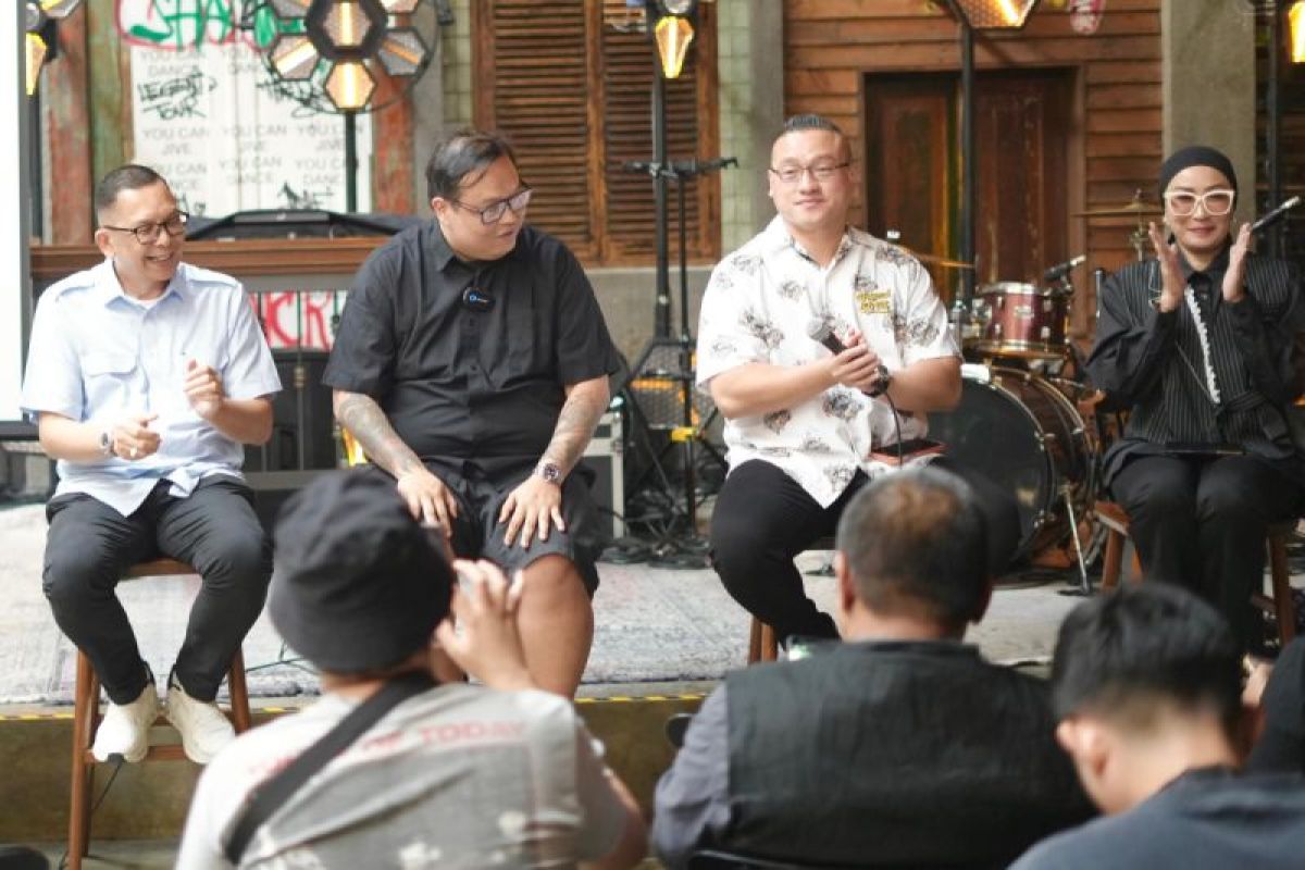 Legislator Views Avenged Sevenfold Concert as Having Economic Impact