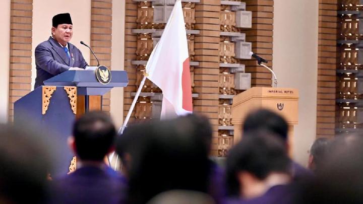 Prabowo Calls Himself a Micromanager at Tokyo Business Forum