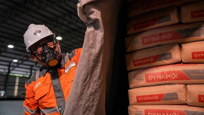 Iran-US Conflict Makes Indonesia's Cement Industry Even Tougher