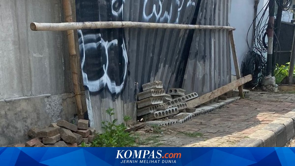 Pondok Indah Sidewalks Reverted to Paving Blocks After Temporary Use of Hebel