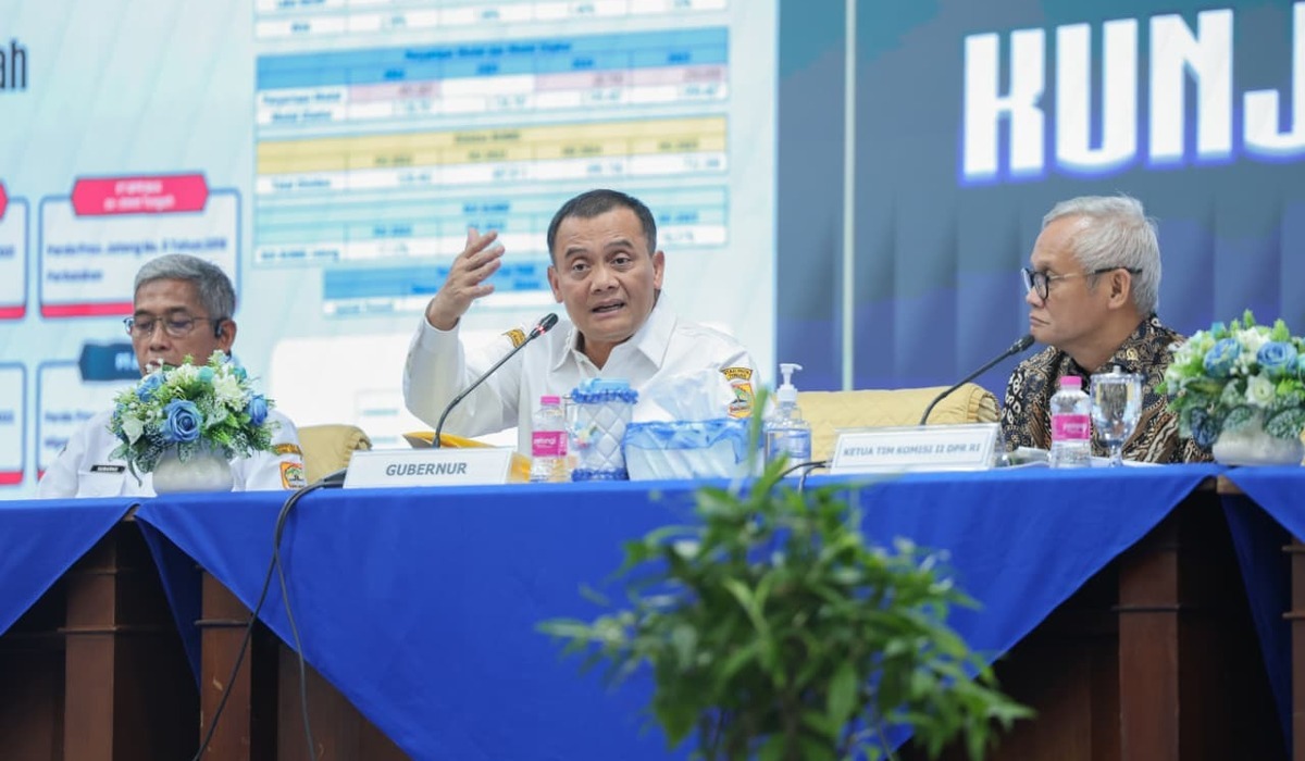 Ahmad Luthfi Asks Regional-Owned Enterprises to Boost Regional Revenue and Economic Growth