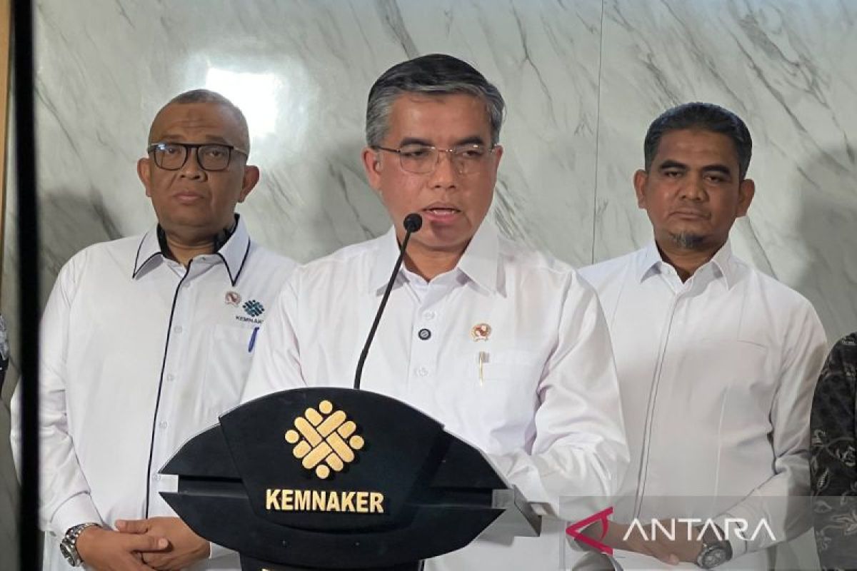Minister of Manpower: Private/BUMN-BUMD Employee Salaries Must Remain Full Even During WFH