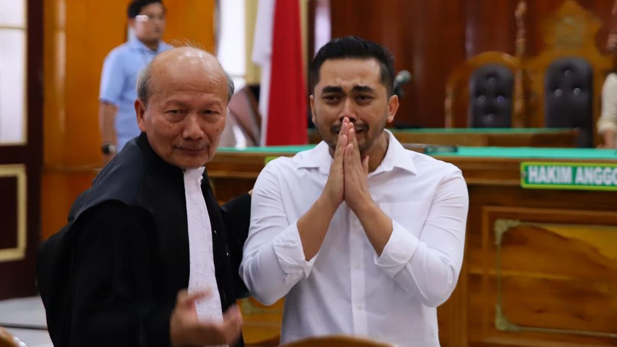Judicial Panel's Considerations in Acquitting Videographer Amsal Sitepu