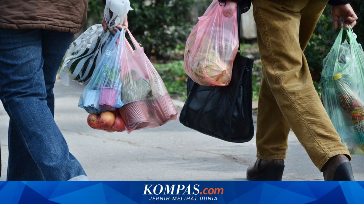 Plastic Prices Surge Due to Middle East Conflict, Traders Under Pressure