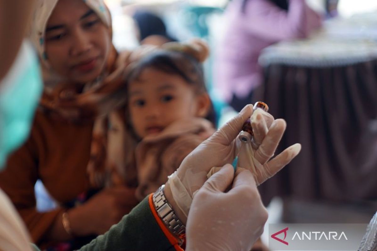 Health Ministry: Measles immunisation for healthcare workers to commence immediately after BPOM efficacy study clarification