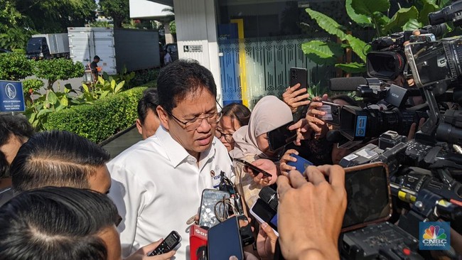 Purbaya Allocates Additional Rp100 Trillion for Fuel Subsidies, State Budget Deficit Forecast at 2.9%