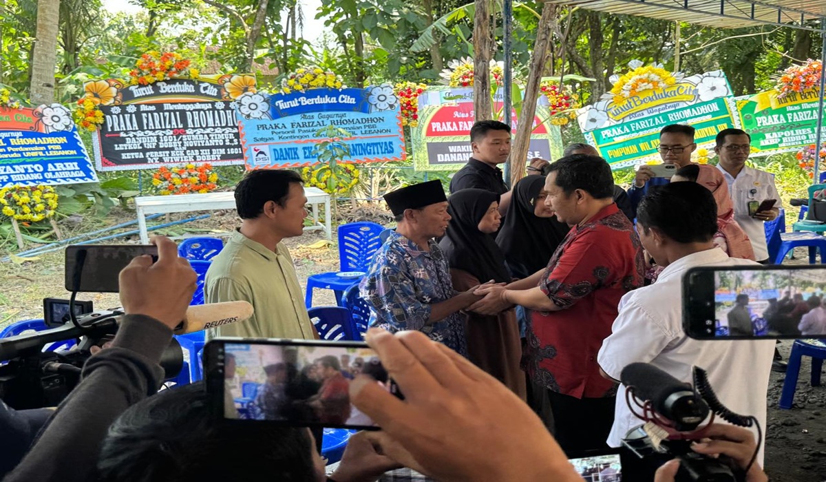 Sri Sultan HB X Hopes No More TNI Soldiers Will Fall While Carrying Out Peacekeeping Missions