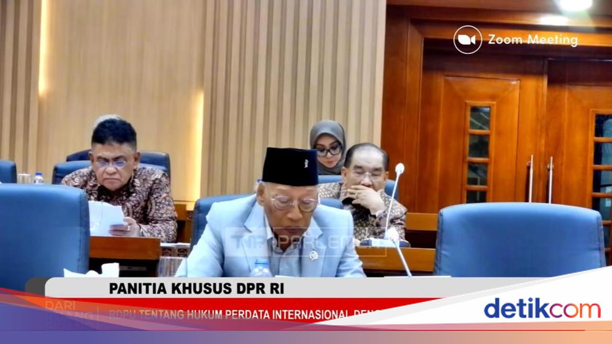 DPR's Special Committee on International Private Law Bill Discusses Issues of Indonesian Citizens Marrying Interfaith or Same-Sex Abroad
