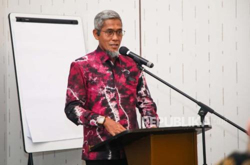 Central Java Secretary Admits Frequently Running and Cycling to Office: Distance is Only 3 Kilometres