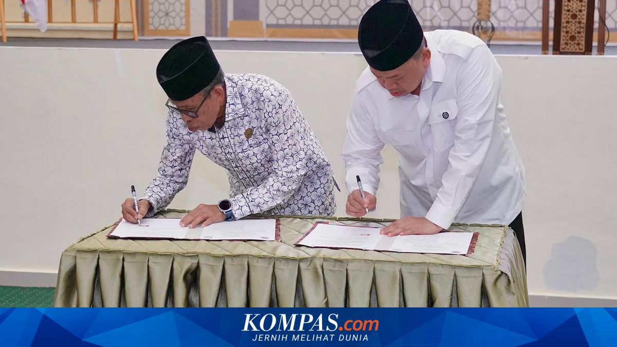 KKN Students Assist Government in Surveying Uncertified Waqf Land