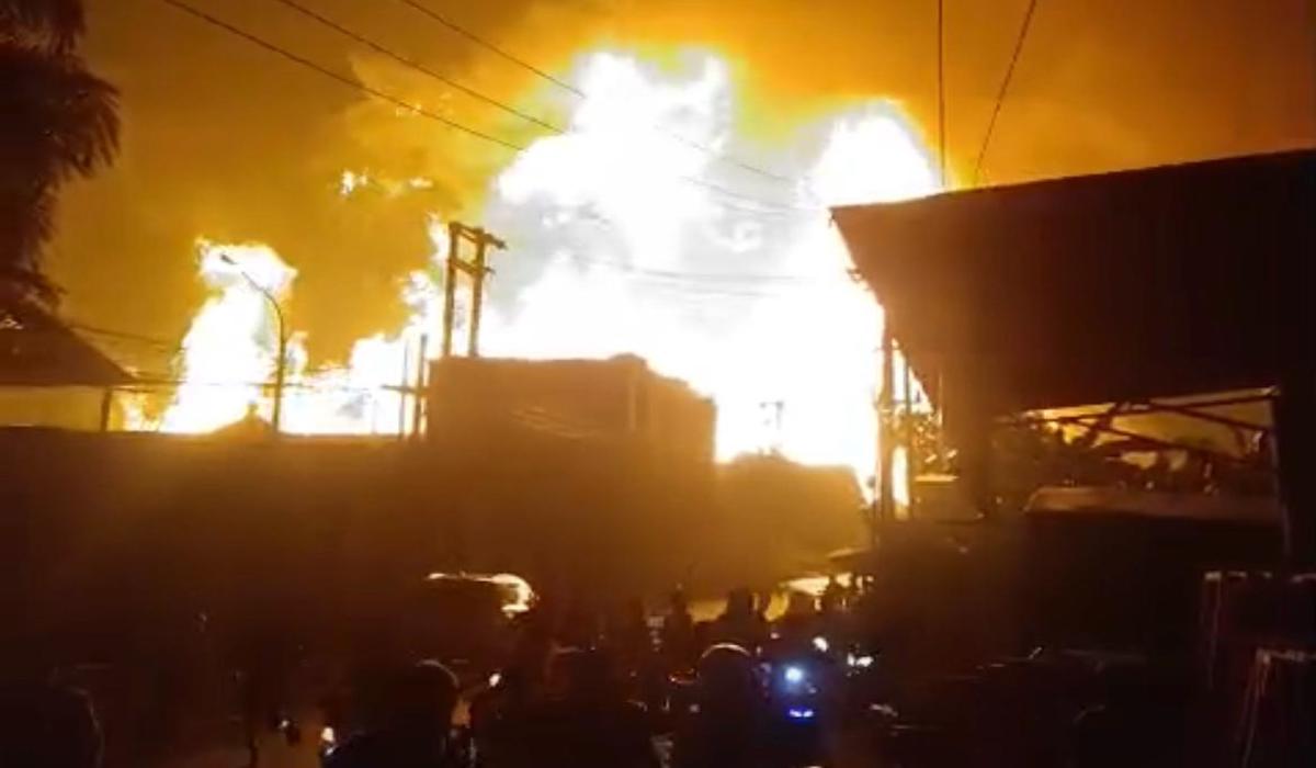 Suspected Explosion at SPBE in Bekasi, Residents Hear Repeated Blasts