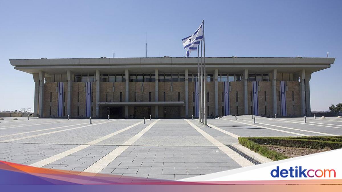 Condemnation of Israel Follows Enactment of Death Penalty Law for Palestinian Detainees