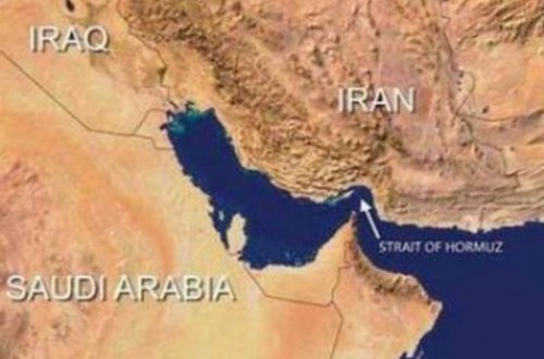 Three Analysts Uncover the Major Scenario Behind the Paralysis of the Strait of Hormuz