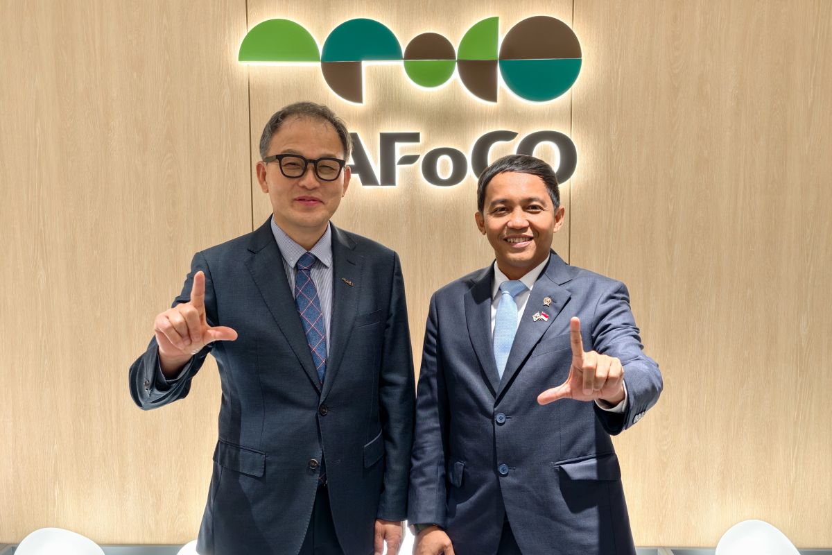 Ministry of Forestry and AFoCO Accelerate Development of Carbon Projects and Social Forestry