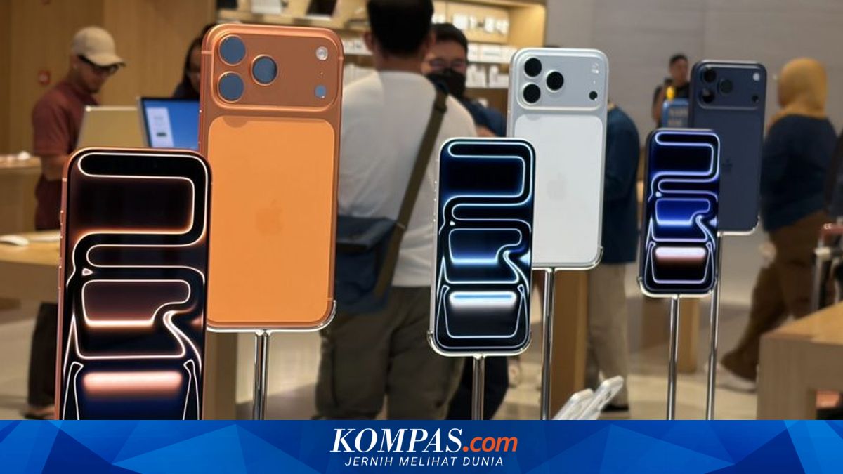 Apple Offers Large Bonuses to Employees to Prevent Departures