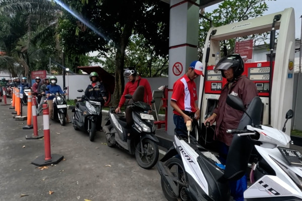 Fuel stocks at Bogor petrol stations sufficient for the next six days