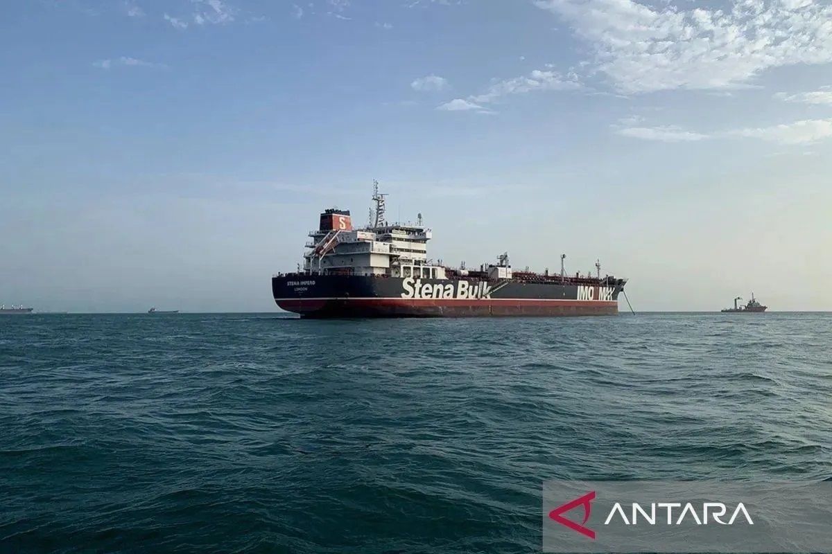 UAE urges UN to approve efforts to reopen Strait of Hormuz, including by force