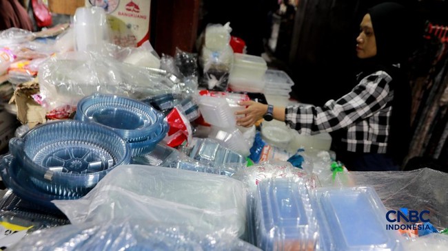 World Faces Plastic Crisis, Indonesia's Fate is Like This