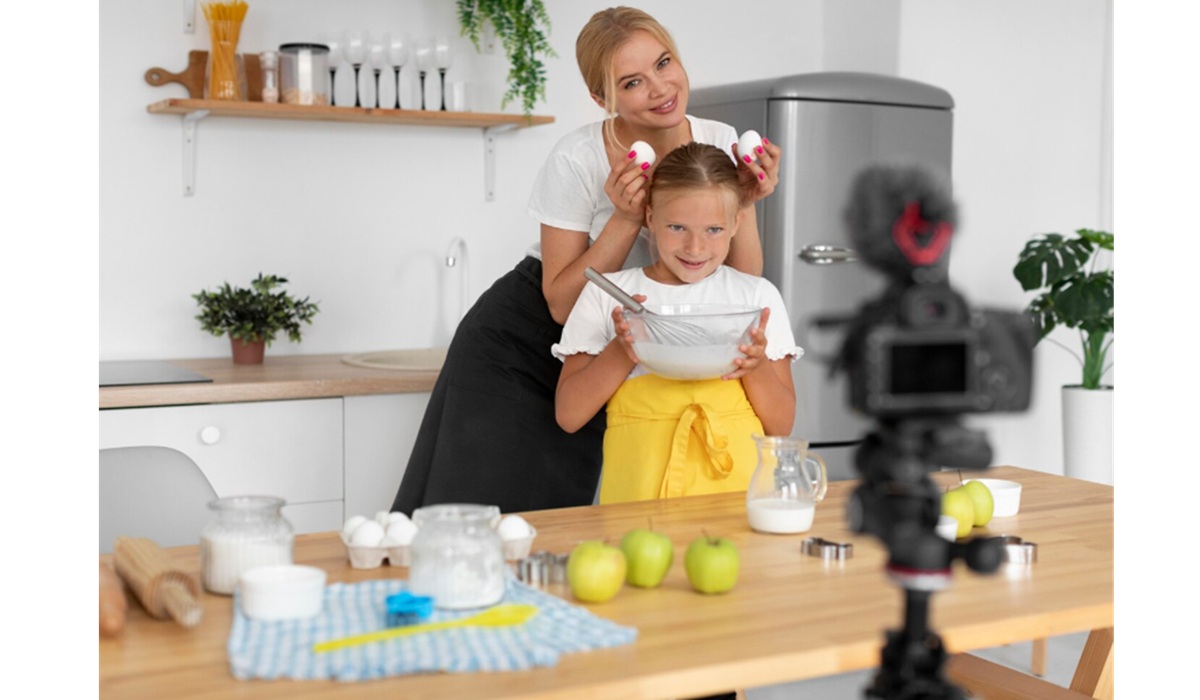 Children Under 16 Banned from Having Personal Social Media Accounts, Can Collaborate with Parents