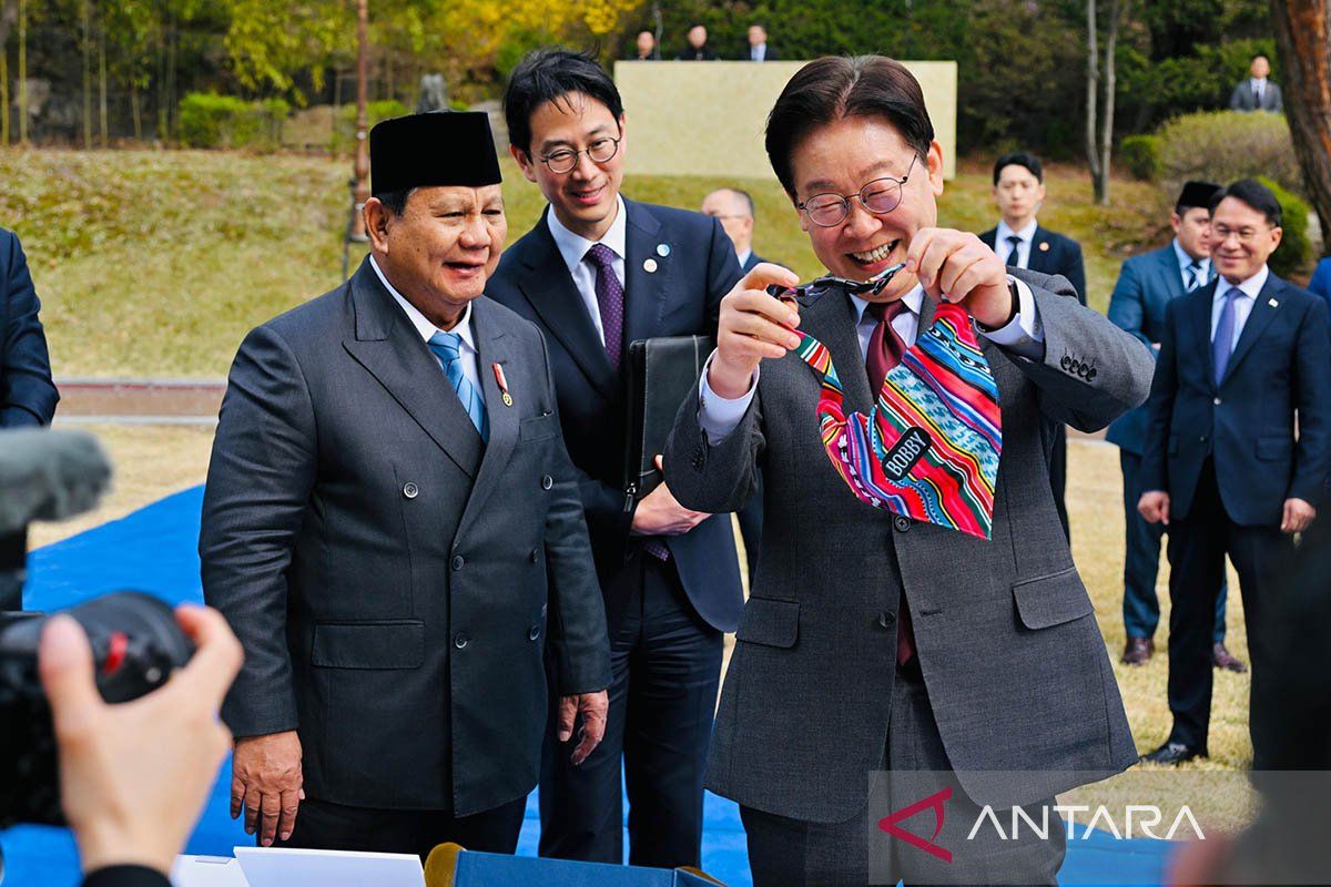 Prabowo employs "anabul" diplomacy, surprises President Lee